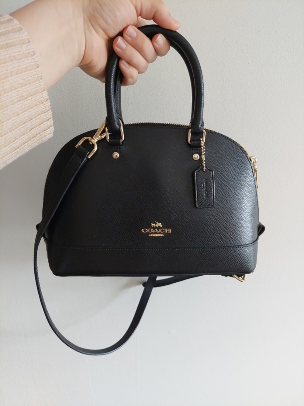COACH Black Leather Crossgrain Mini Sierra Satchel Handbag F57555 read
